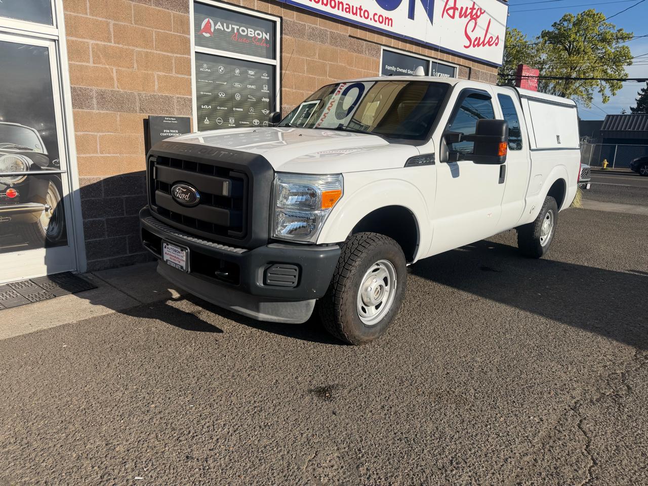 Ford Super Duty F-250 SRW 4WD SuperCab 142" Lariat 2012
