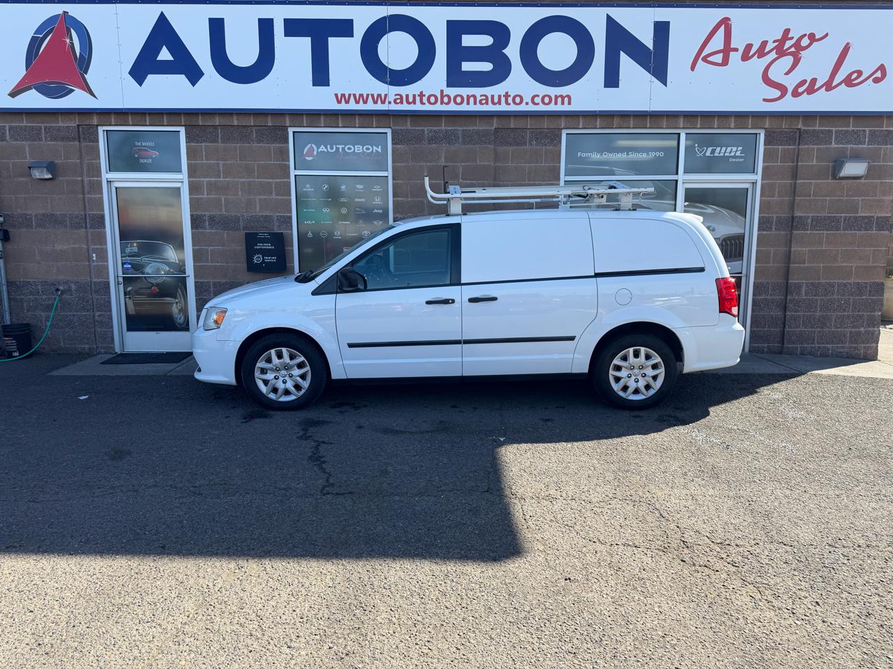 RAM Cargo Van 119" WB Tradesman 2014