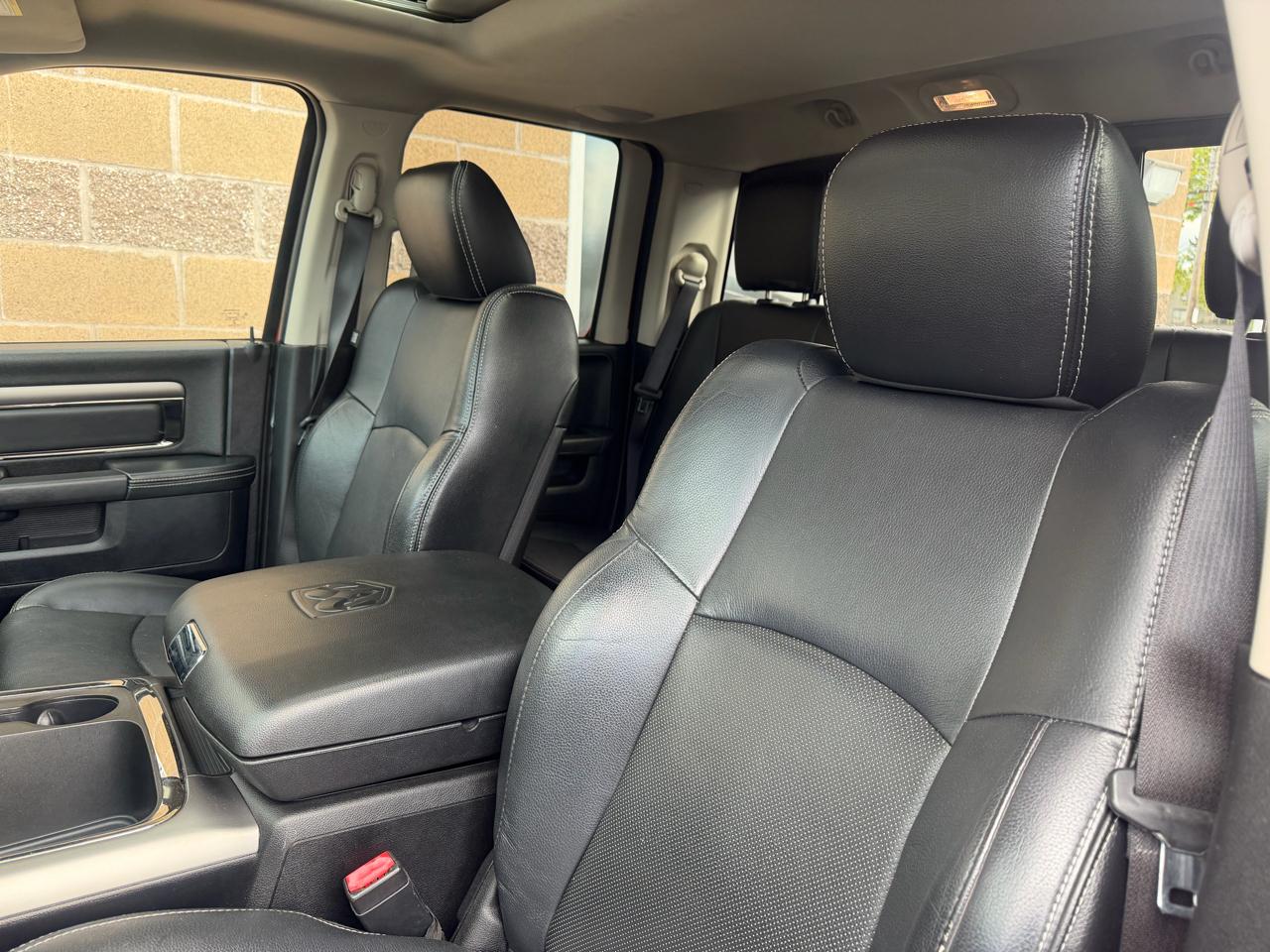 RAM 1500 4WD Quad Cab 140.5" Sport 2015