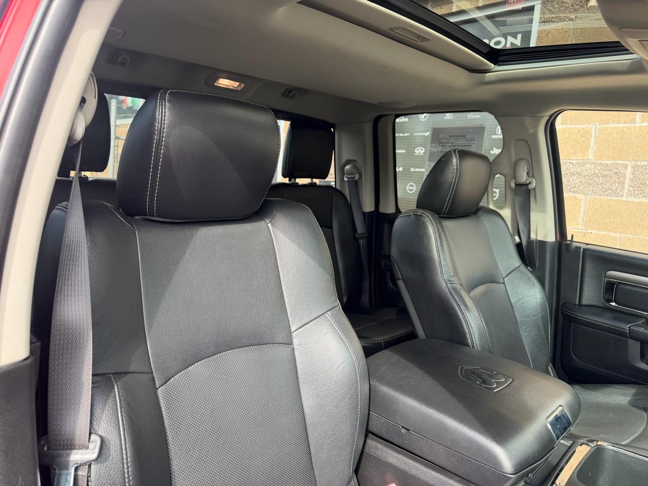 RAM 1500 4WD Quad Cab 140.5" Sport 2015