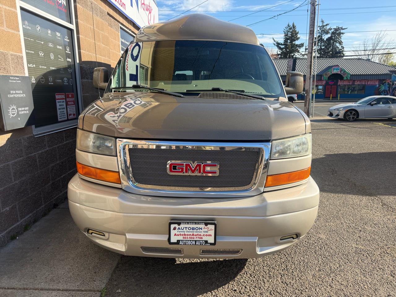 GMC Conversion Van  2014