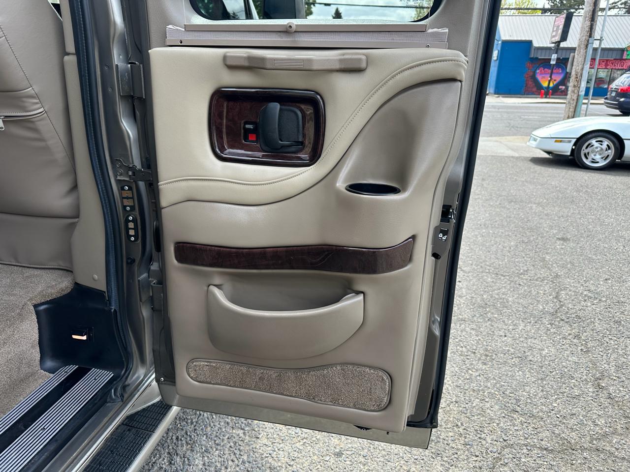 GMC Conversion Van  2014