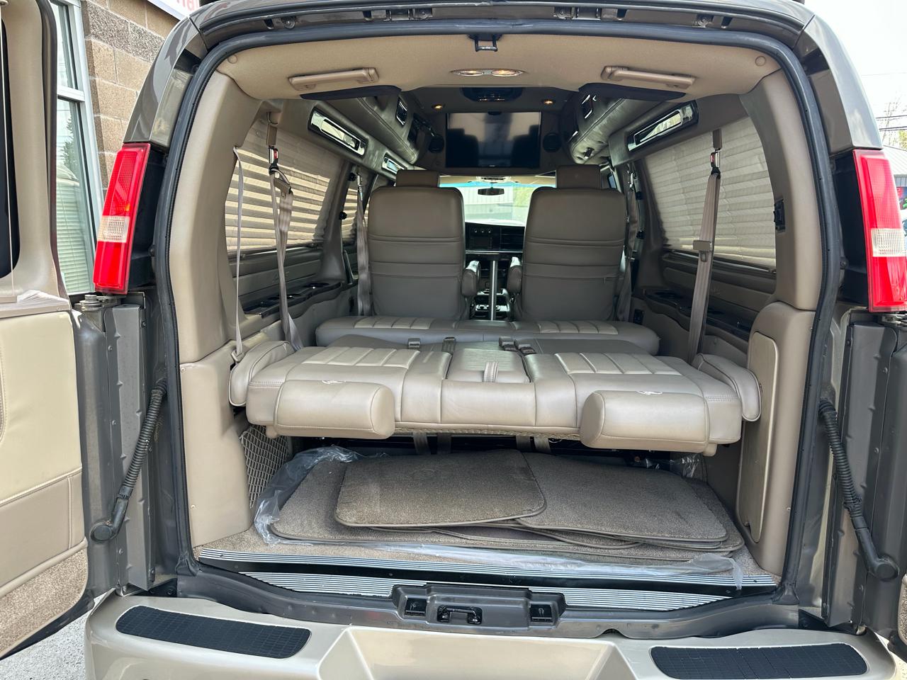 GMC Conversion Van  2014