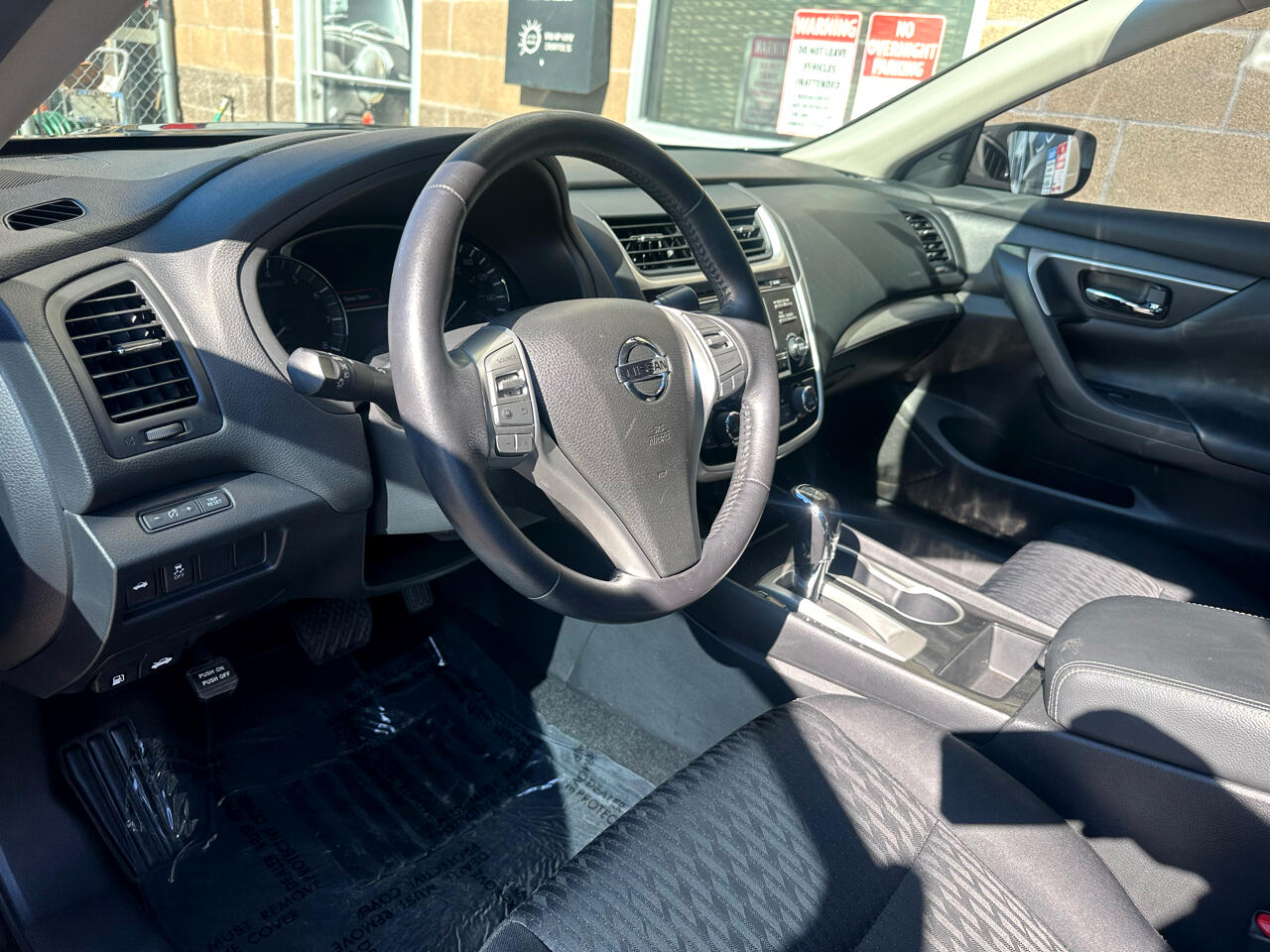 Nissan Altima 2.5 SV Sedan 2018