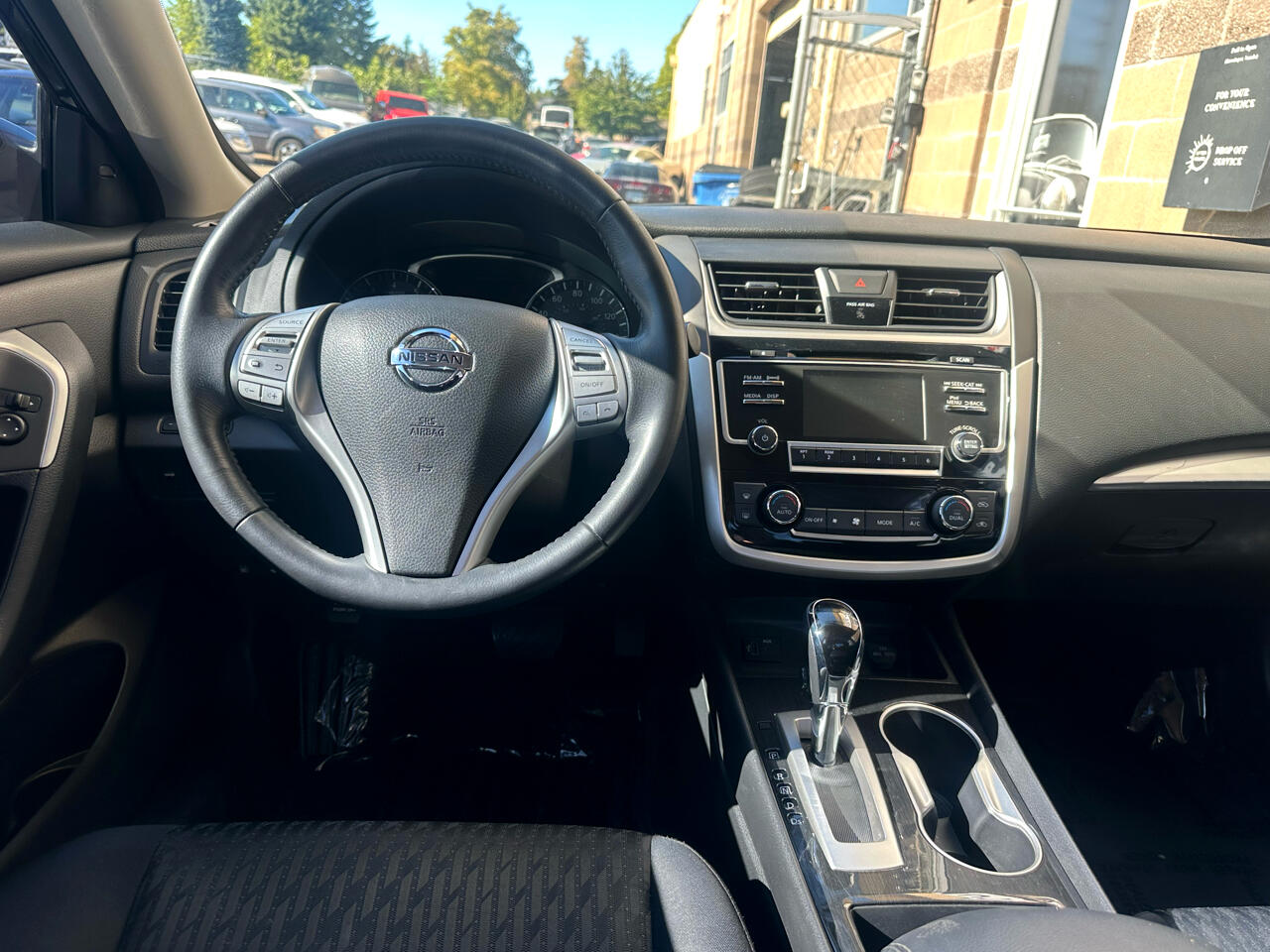 Nissan Altima 2.5 SV Sedan 2018
