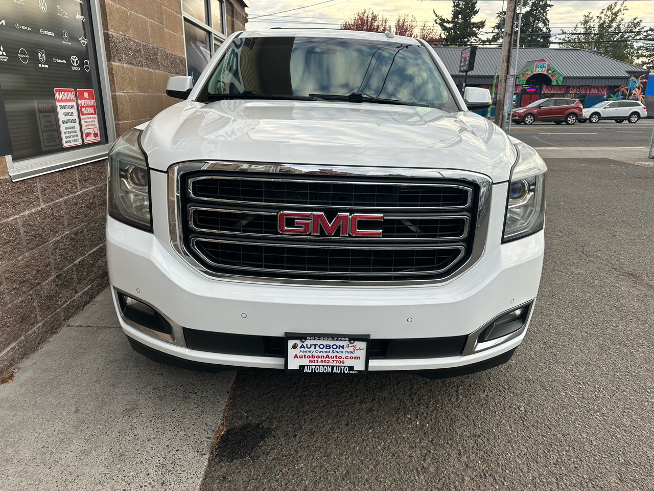 GMC Yukon XL 4WD 4dr SLT 2015 GMC Yukon XL 4WD 4dr SLT 2015