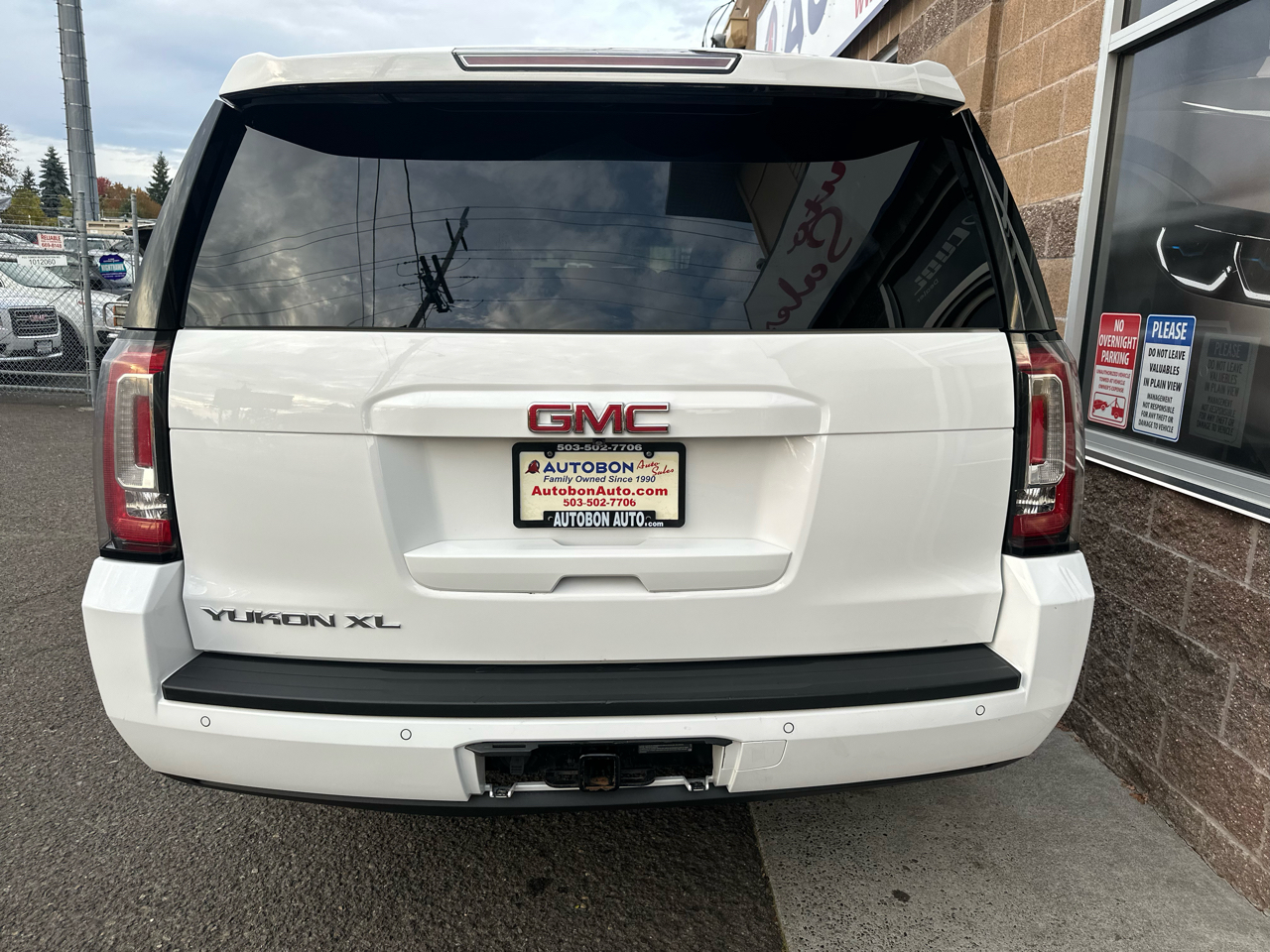 GMC Yukon XL 4WD 4dr SLT 2015 GMC Yukon XL 4WD 4dr SLT 2015