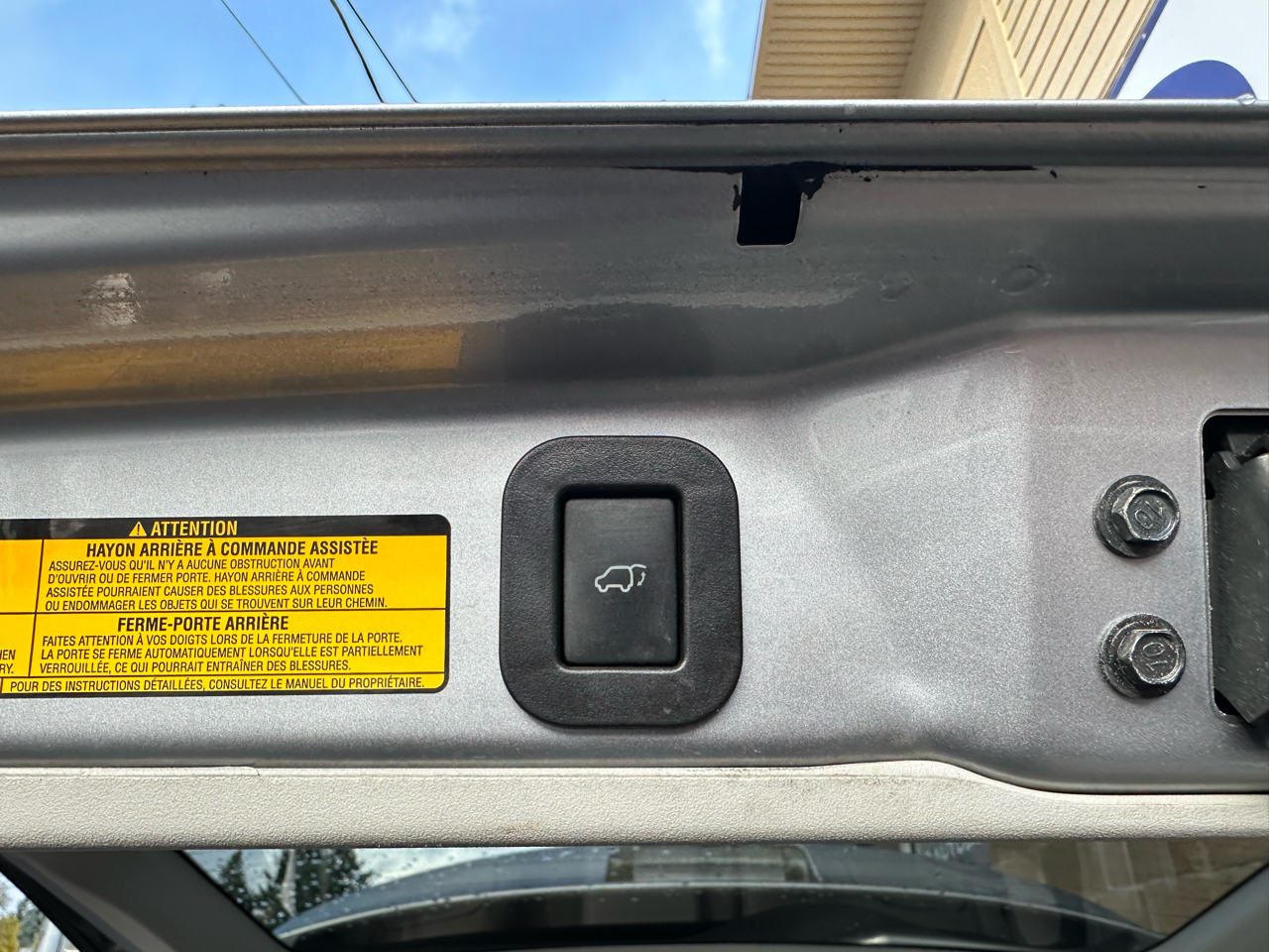 Toyota Sienna 5dr 7-Pass Van V6 XLE AAS FWD (Natl) 2012 Toyota Sienna 5dr 7-Pass Van V6 XLE AAS FWD (Natl) 2012