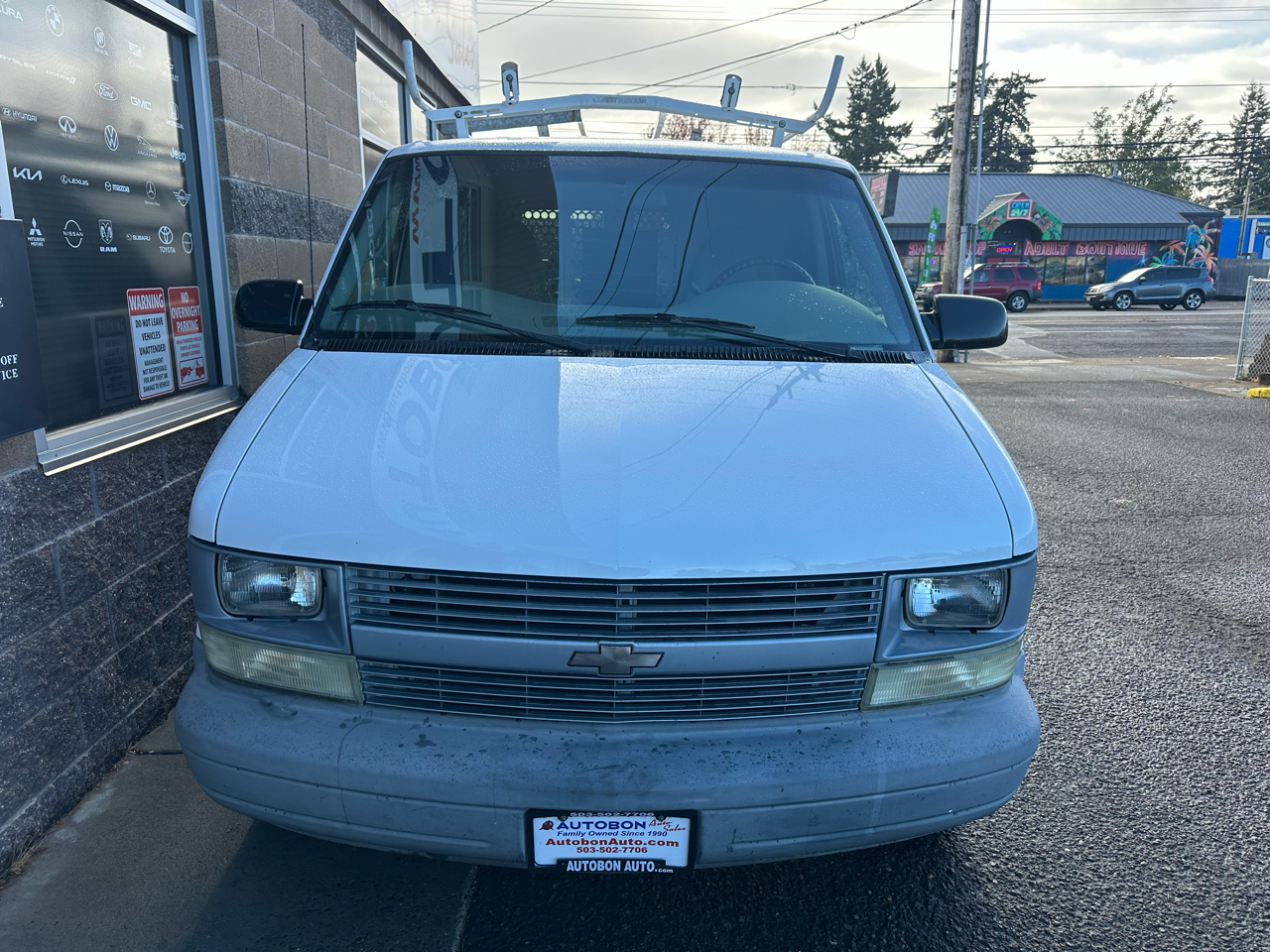 Chevrolet Astro Cargo Van 111.2" WB RWD 2005 Chevrolet Astro Cargo Van 111.2" WB RWD 2005