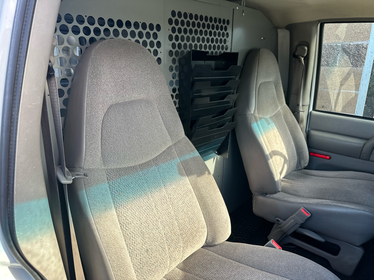 Chevrolet Astro Cargo Van 111.2" WB RWD 2005 Chevrolet Astro Cargo Van 111.2" WB RWD 2005