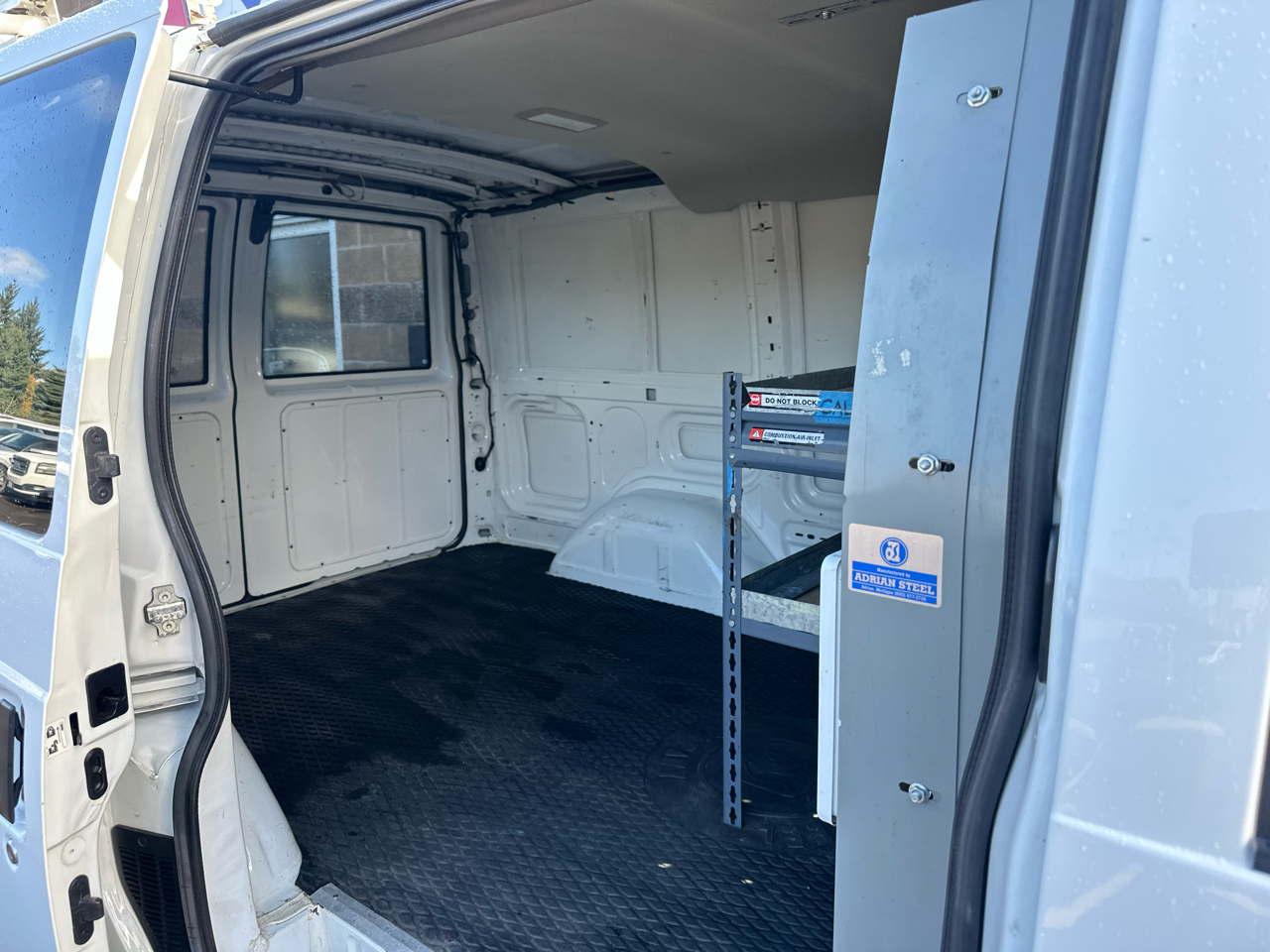 Chevrolet Astro Cargo Van 111.2" WB RWD 2005 Chevrolet Astro Cargo Van 111.2" WB RWD 2005