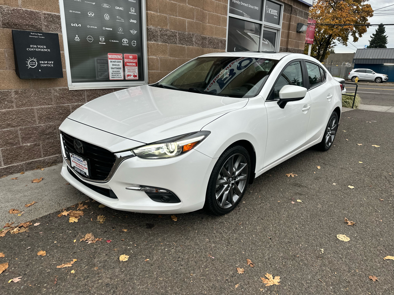 2018 Mazda Mazda3 4-Door Grand Touring Auto