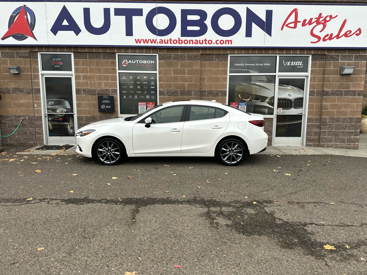 Mazda Mazda3 4-Door Grand Touring Auto 2018 Mazda Mazda3 4-Door Grand Touring Auto 2018