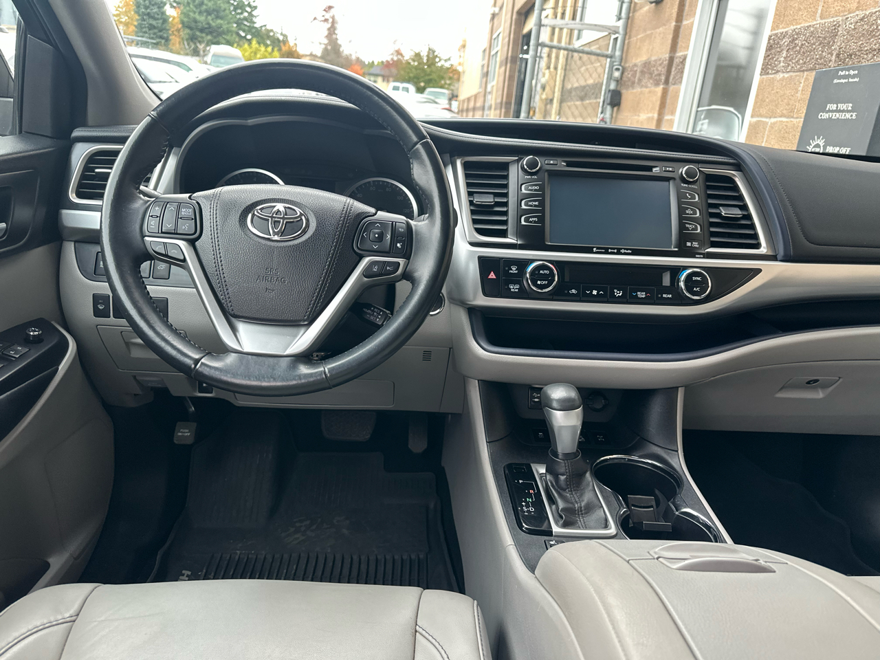 Toyota Highlander XLE V6 AWD (Natl) 2017 Toyota Highlander XLE V6 AWD (Natl) 2017