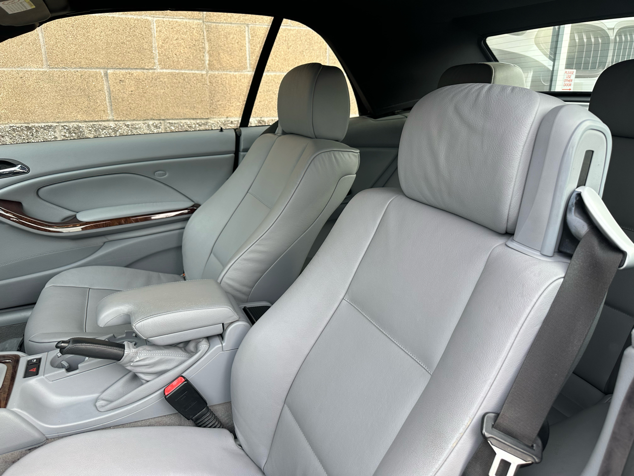 BMW 3 Series 325Ci 2dr Convertible 2004 BMW 3 Series 325Ci 2dr Convertible 2004