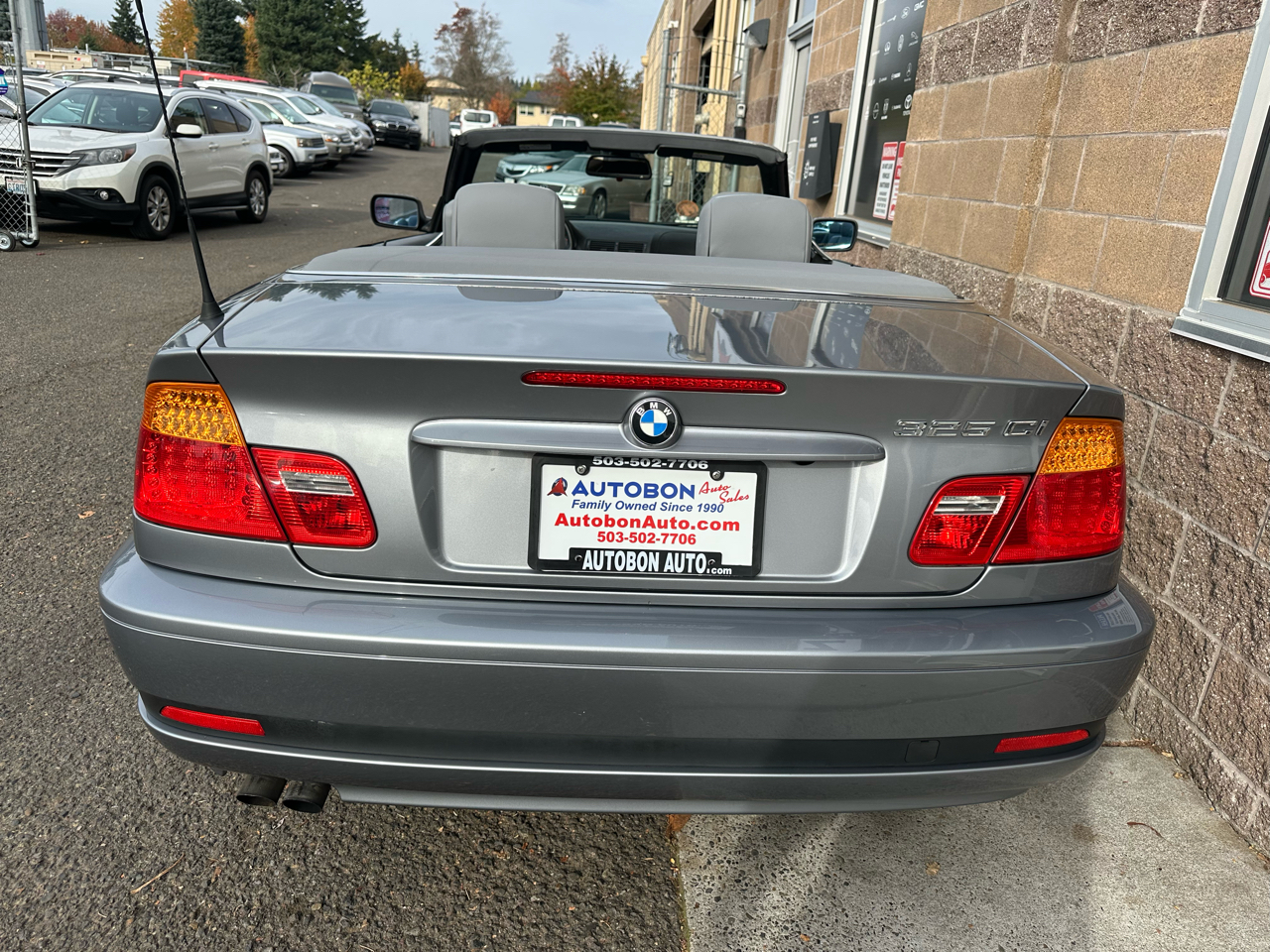 BMW 3 Series 325Ci 2dr Convertible 2004 BMW 3 Series 325Ci 2dr Convertible 2004
