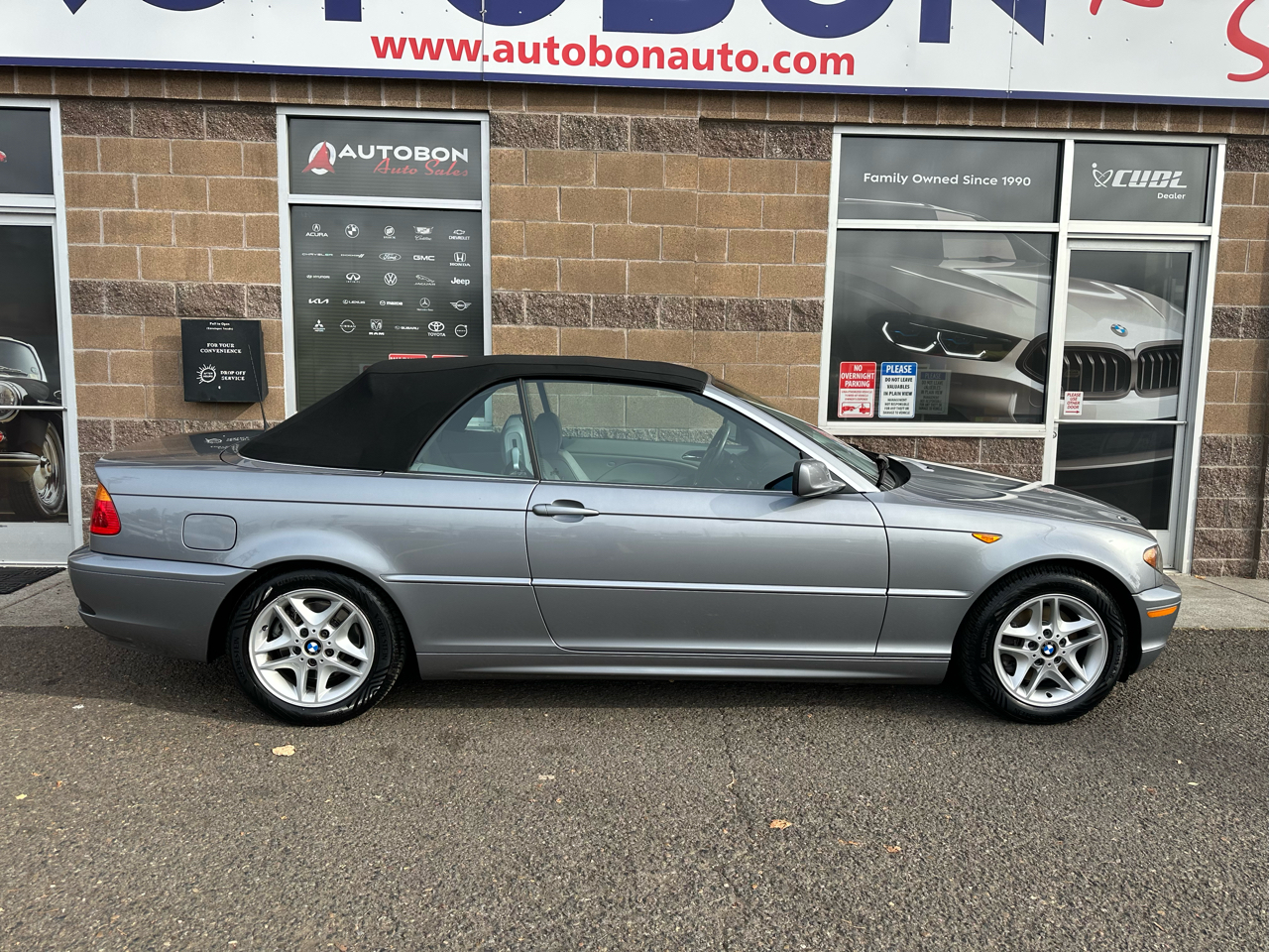 BMW 3 Series 325Ci 2dr Convertible 2004 BMW 3 Series 325Ci 2dr Convertible 2004