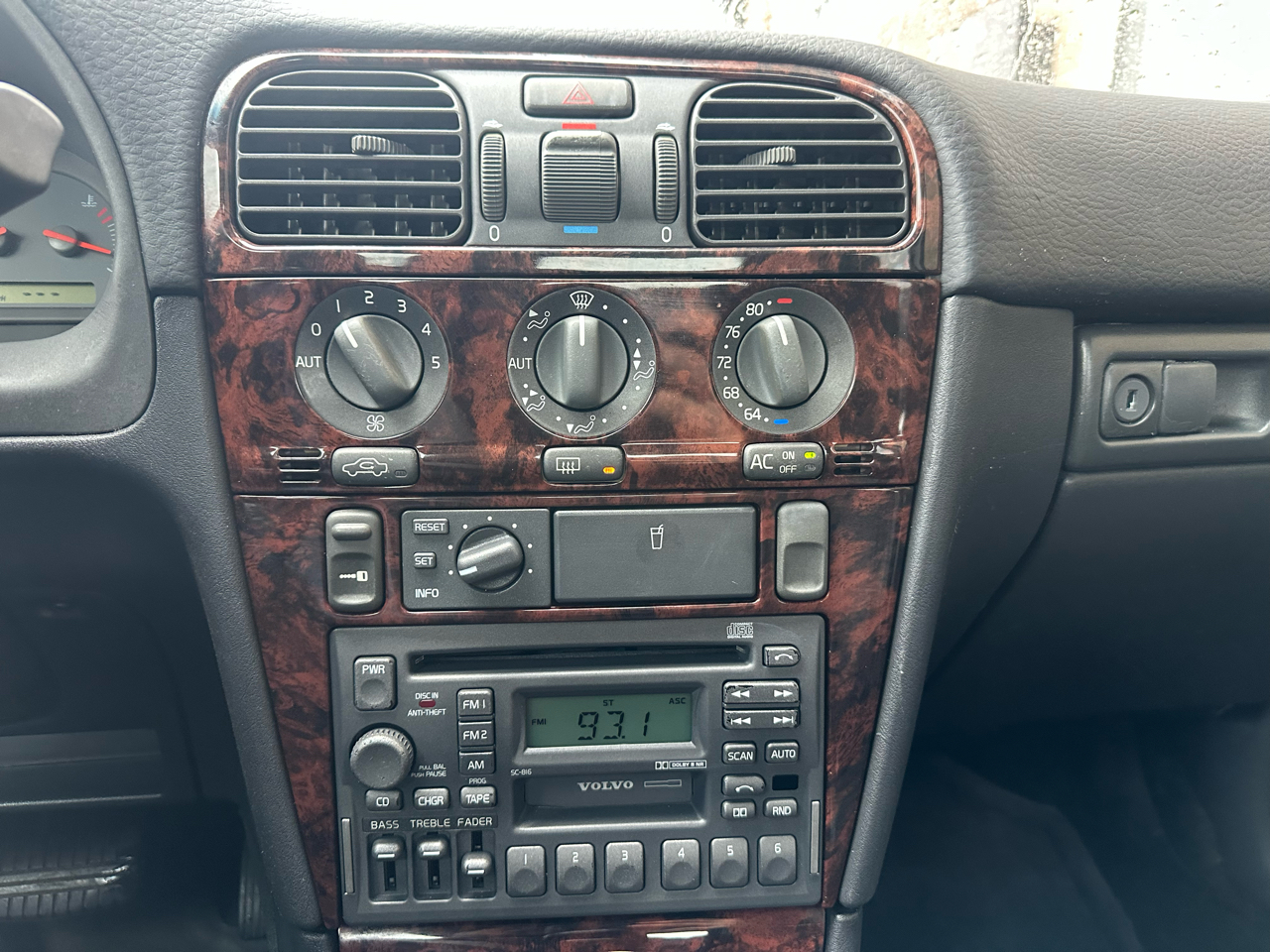 Volvo S40 A 4dr Sdn 2000 Volvo S40 A 4dr Sdn 2000