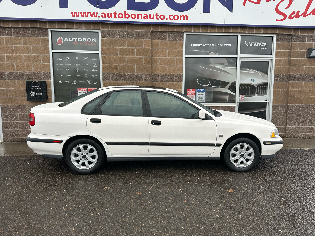 Volvo S40 A 4dr Sdn 2000 Volvo S40 A 4dr Sdn 2000