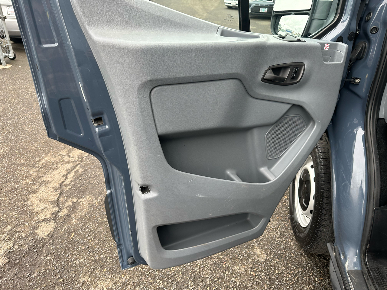 Ford Transit Van T-250 148" EL Hi Rf 9000 GVWR Sliding RH Dr 2019