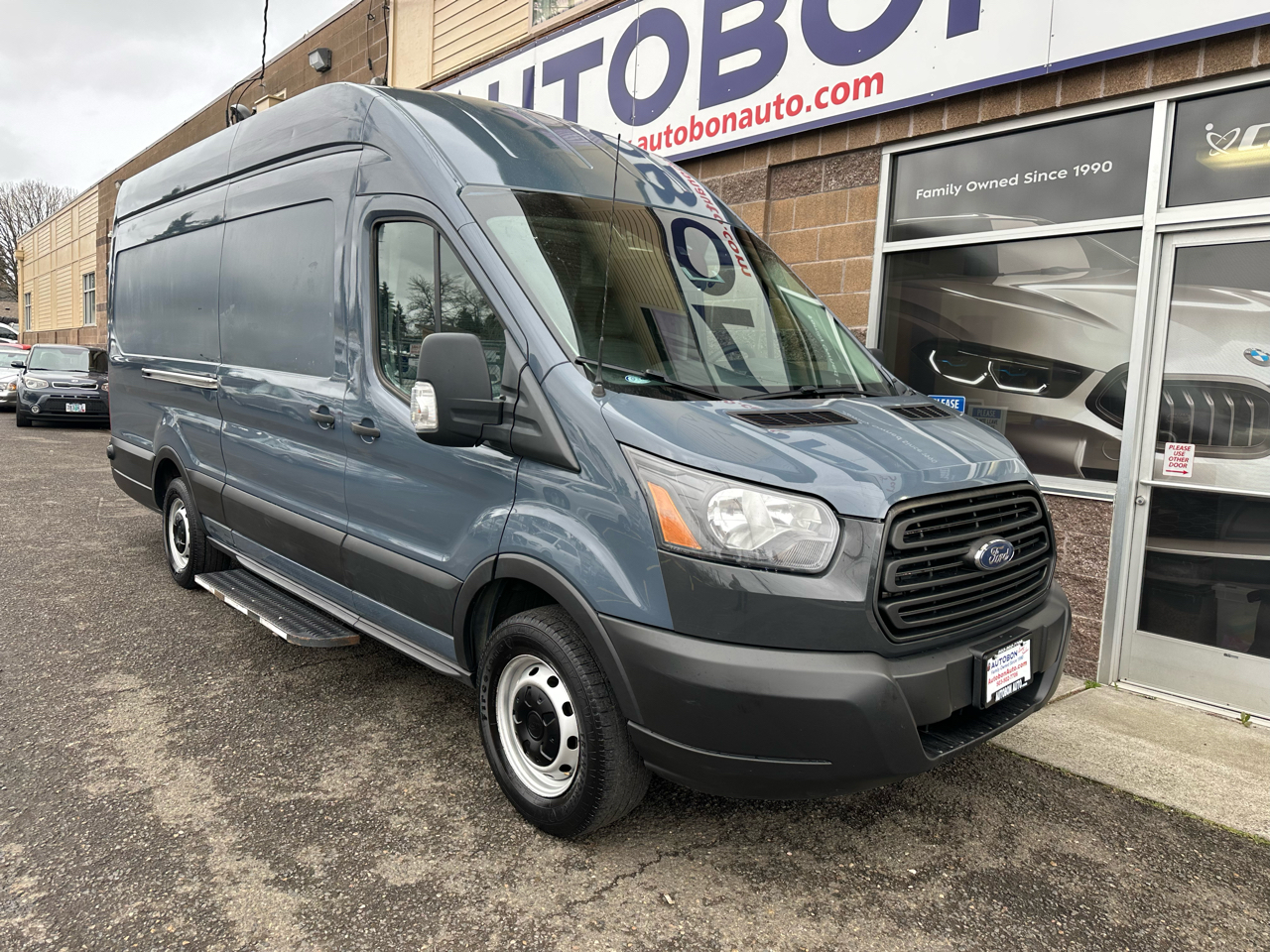 Ford Transit Van T-250 148" EL Hi Rf 9000 GVWR Sliding RH Dr 2019