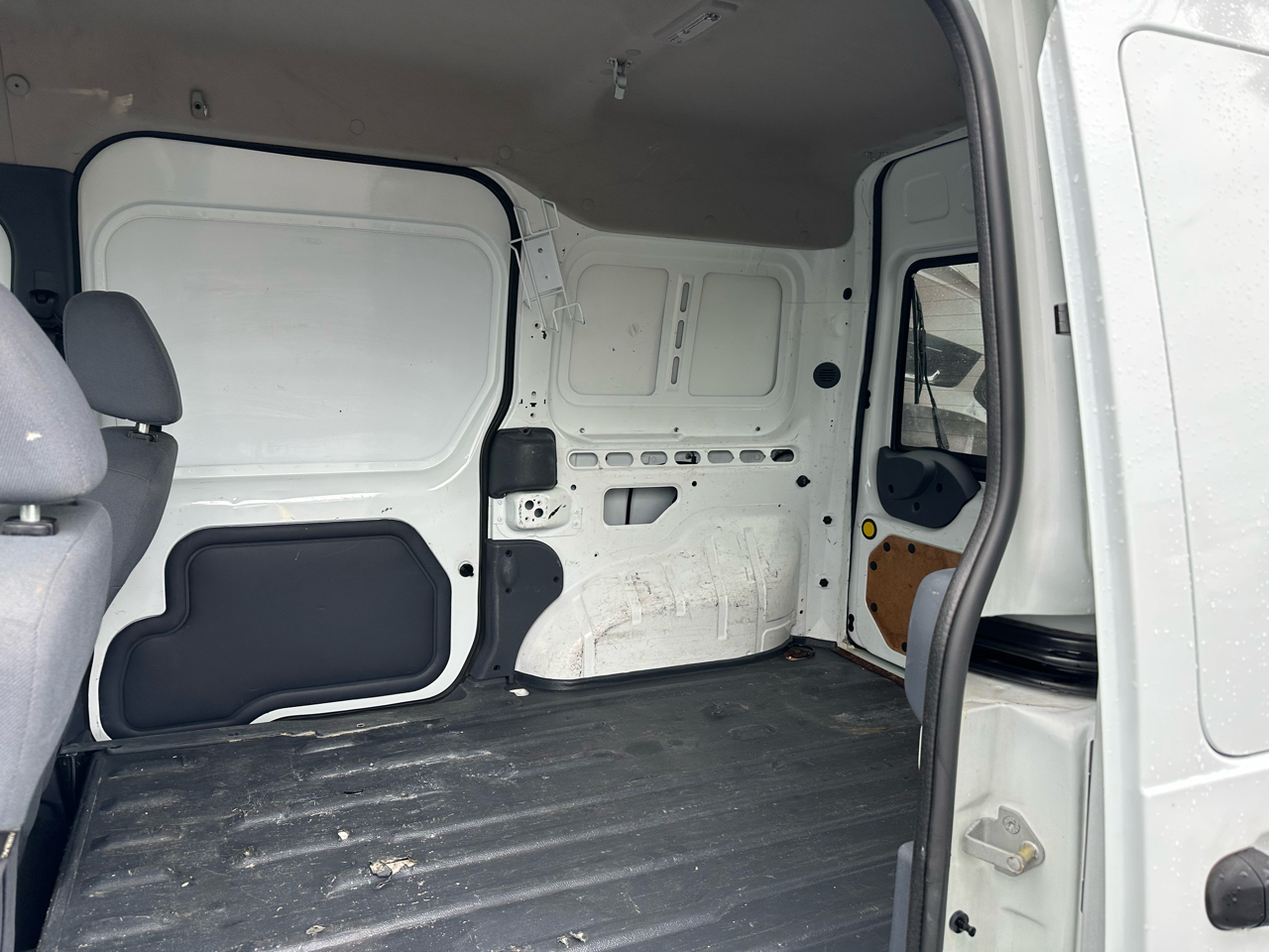 Ford Transit Connect 114.6" XLT w/rear door privacy glass 2013