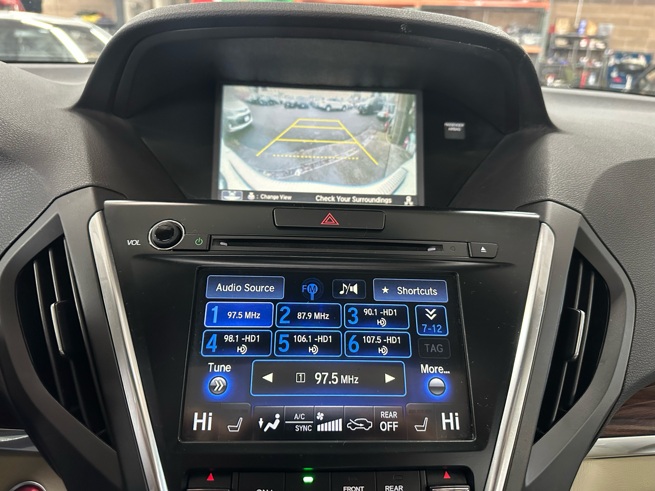 Acura MDX SH-AWD 4dr w/Tech/Entertainment/AcuraWatch Plus 2016