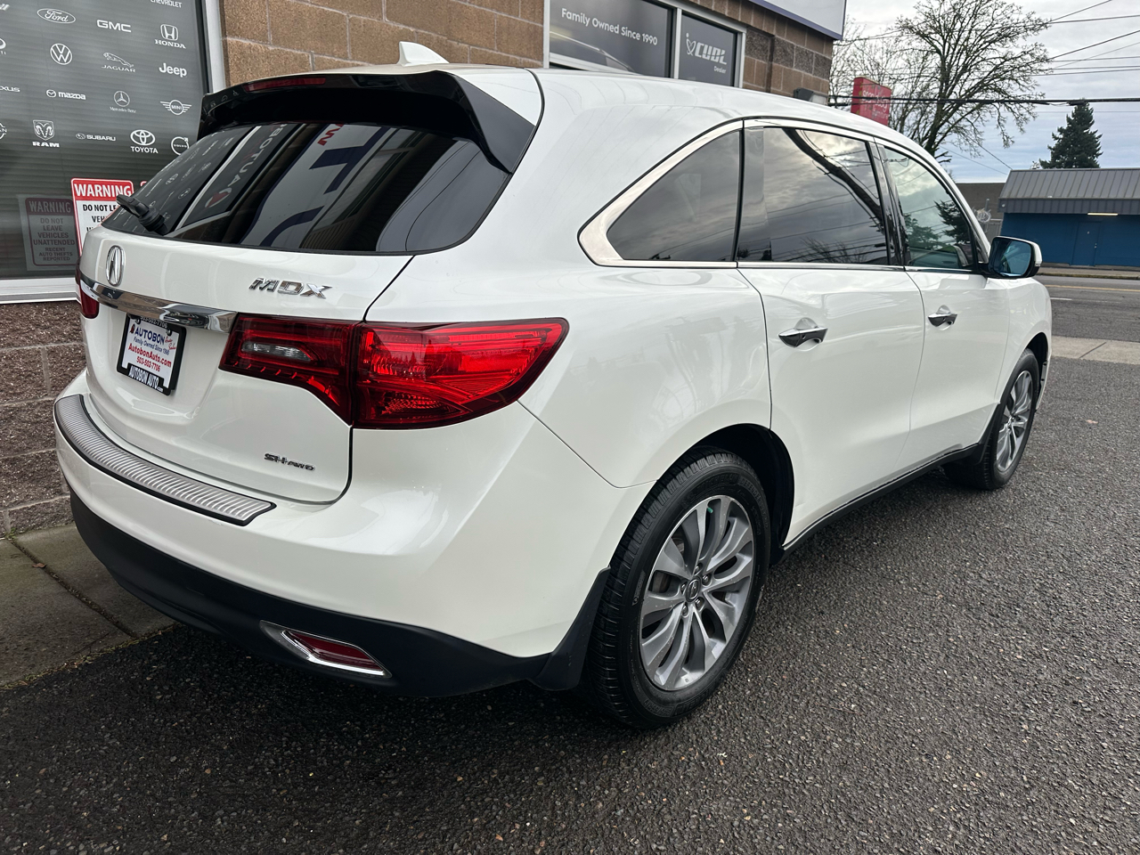 Acura MDX SH-AWD 4dr w/Tech/Entertainment/AcuraWatch Plus 2016