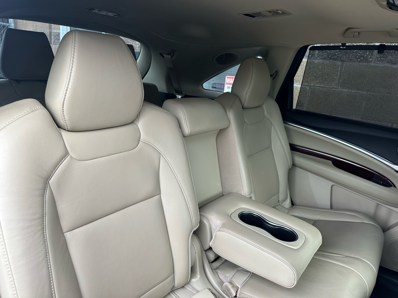 Acura MDX SH-AWD 4dr w/Tech/Entertainment/AcuraWatch Plus 2016