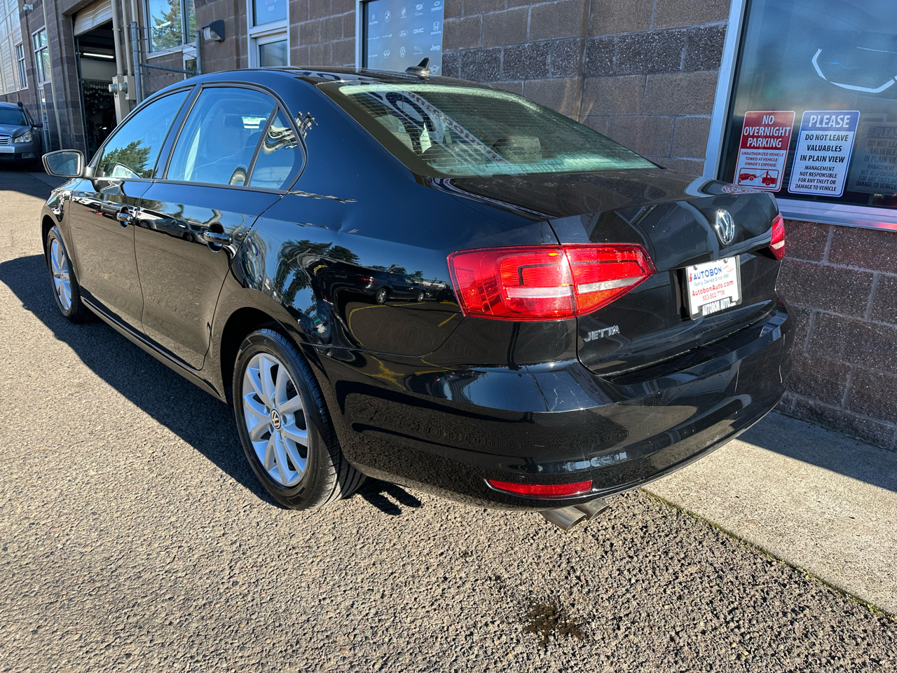 Volkswagen Jetta Sedan 4dr Man 2.0L S 2015