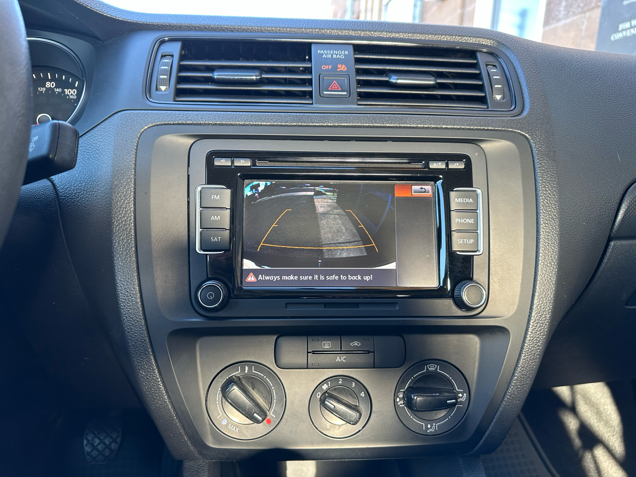 Volkswagen Jetta Sedan 4dr Man 2.0L S 2015