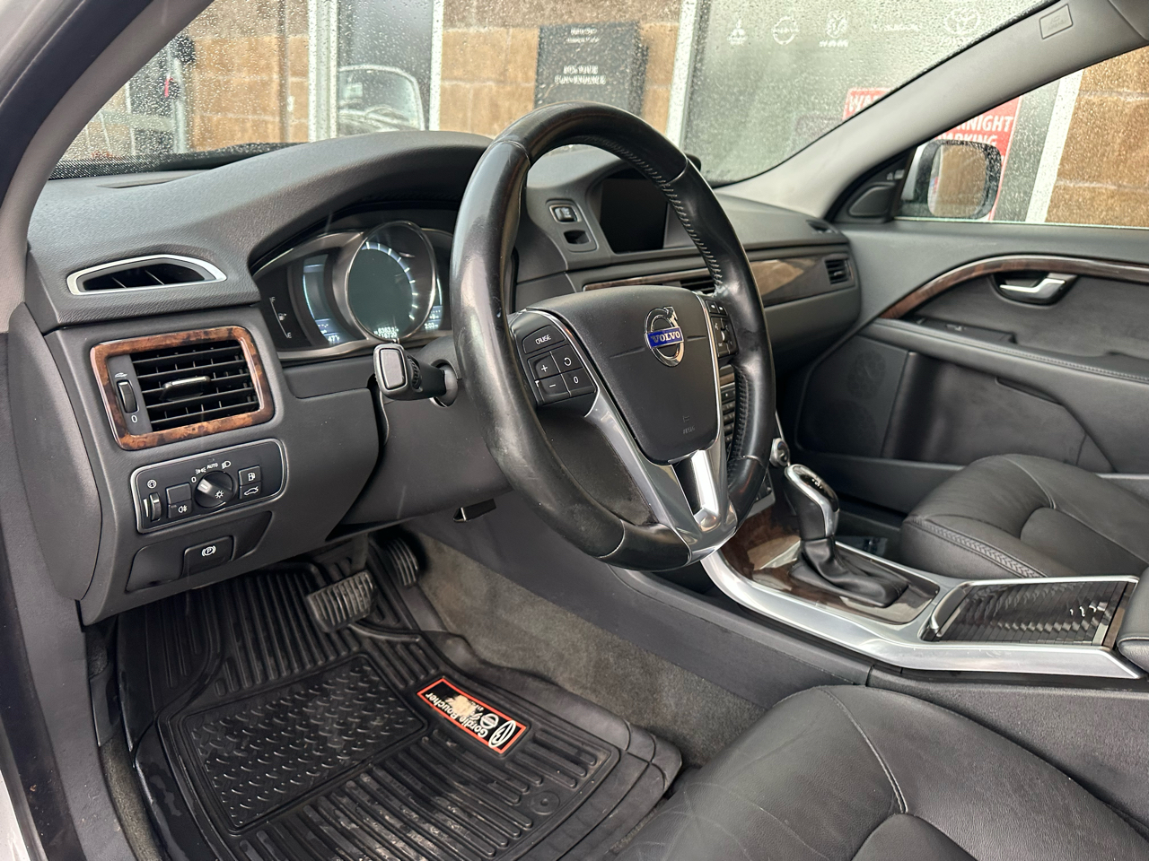 Volvo XC70 2015.5 FWD 4dr Wgn T5 Drive-E Premier 2015