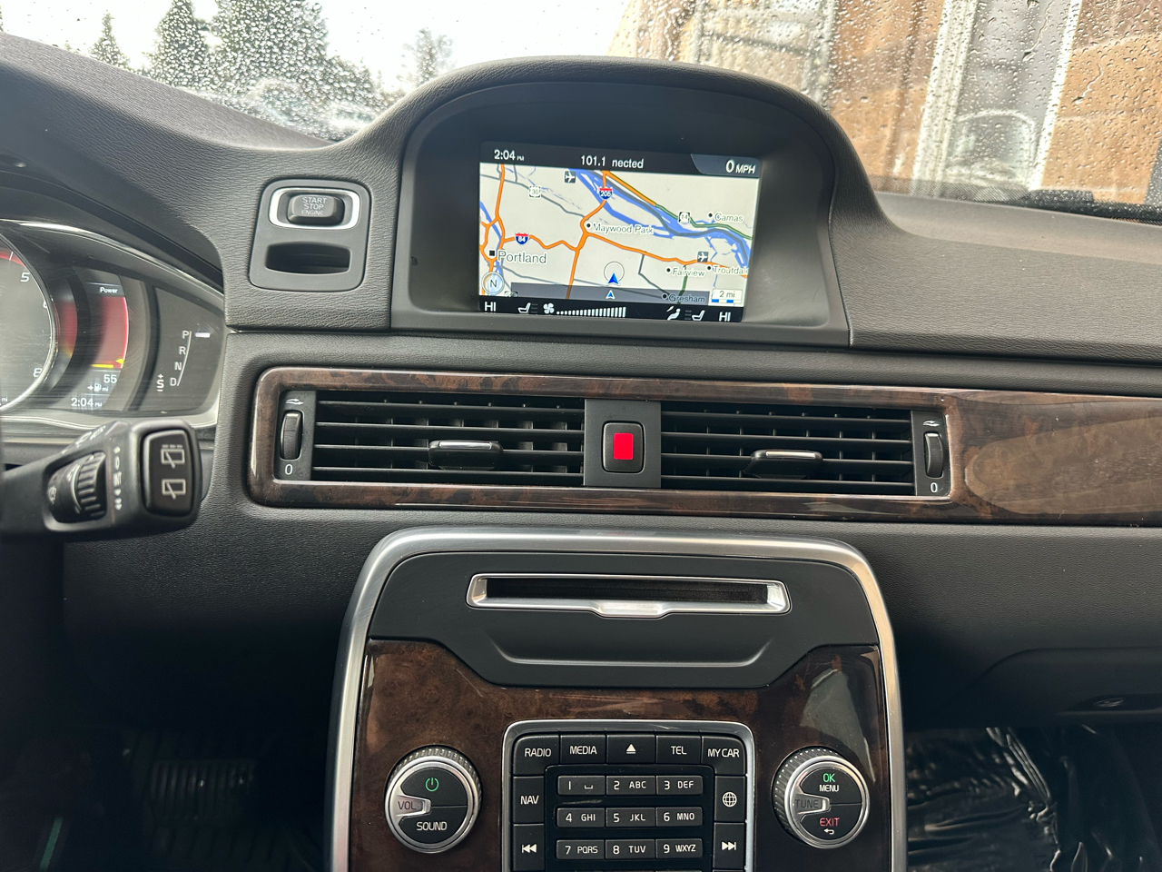 Volvo XC70 2015.5 FWD 4dr Wgn T5 Drive-E Premier 2015