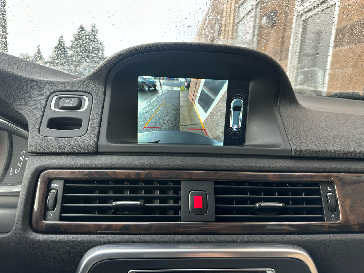 Volvo XC70 2015.5 FWD 4dr Wgn T5 Drive-E Premier 2015