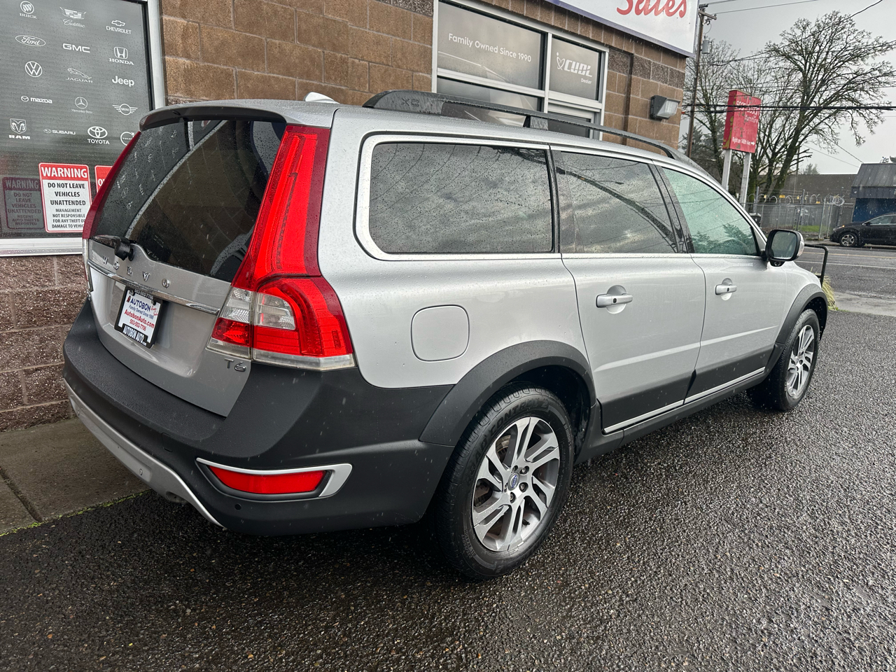 Volvo XC70 2015.5 FWD 4dr Wgn T5 Drive-E Premier 2015