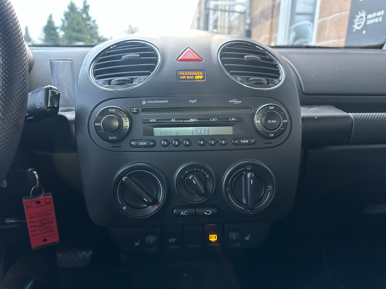 Volkswagen New Beetle Coupe 2dr TDI Manual 2006