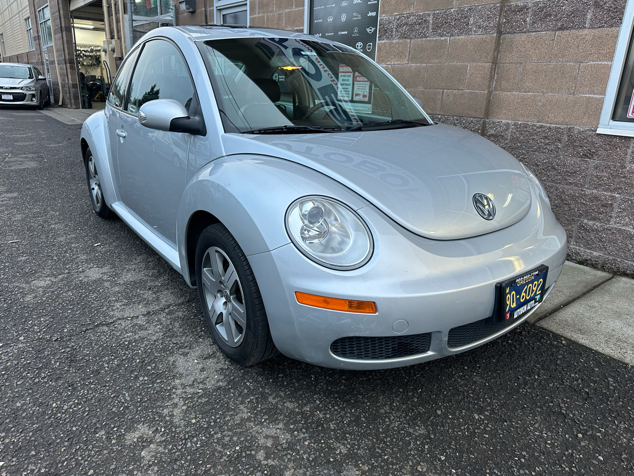 Volkswagen New Beetle Coupe 2dr TDI Manual 2006