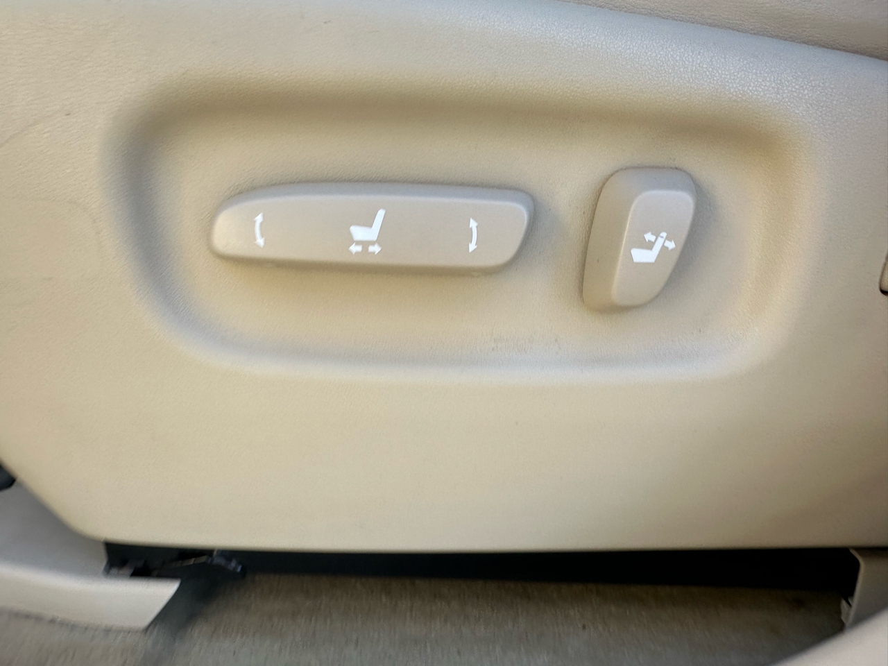 Lexus RX 350 AWD 4dr 2012