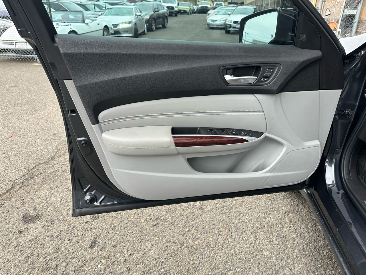 Acura TLX 4dr Sdn SH-AWD V6 Advance 2016