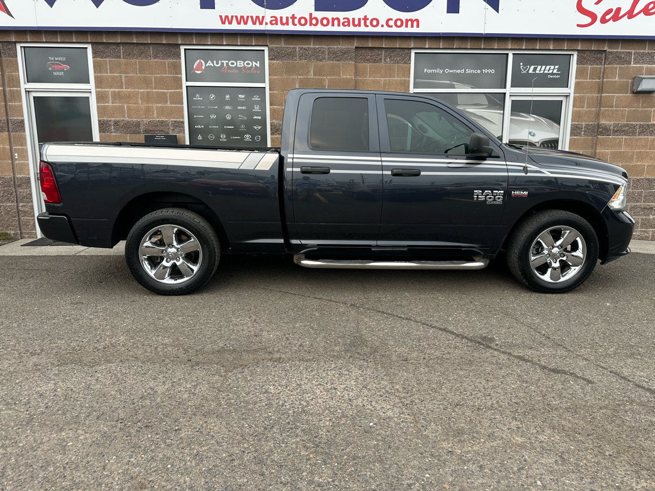 RAM 1500 Classic Express 4x2 Quad Cab 6'4" Box 2019