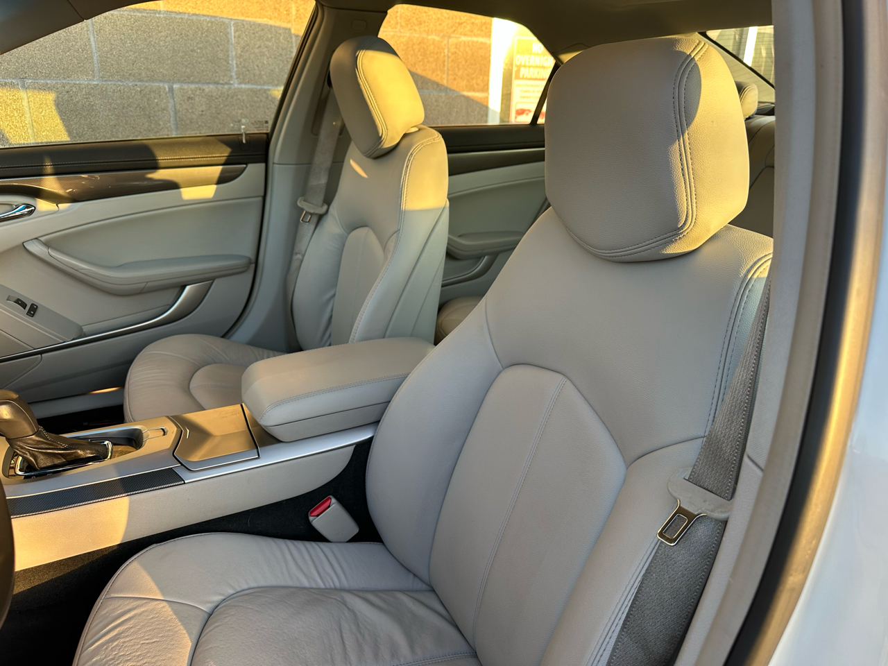 Cadillac CTS Sedan 4dr Sdn 3.0L RWD 2010