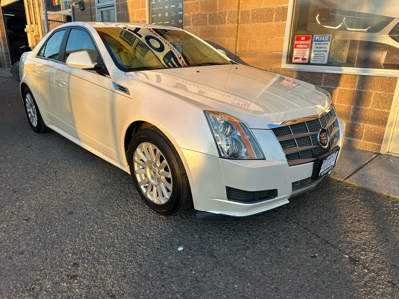 Cadillac CTS Sedan 4dr Sdn 3.0L RWD 2010