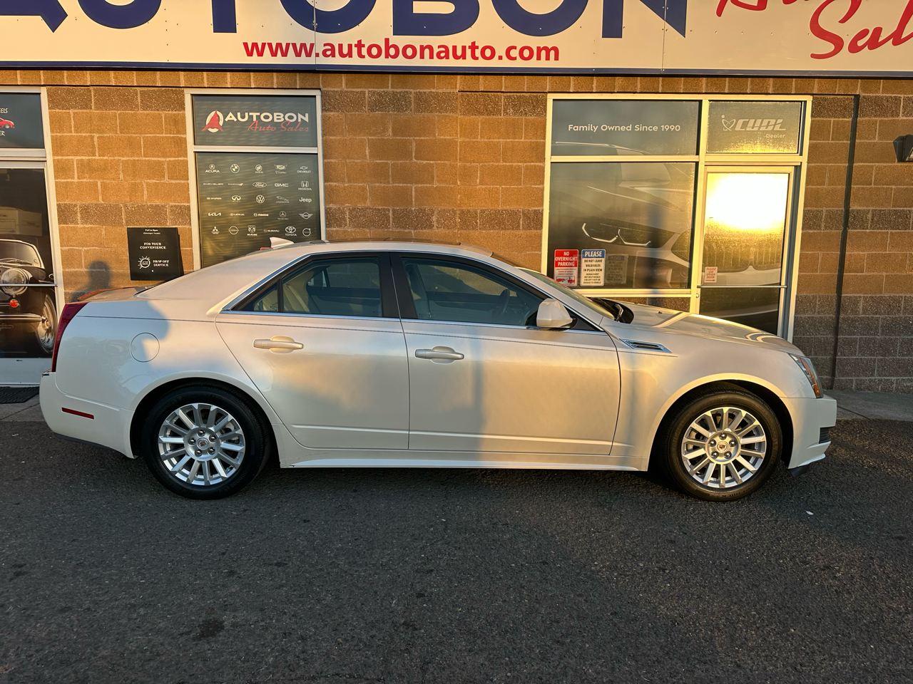Cadillac CTS Sedan 4dr Sdn 3.0L RWD 2010
