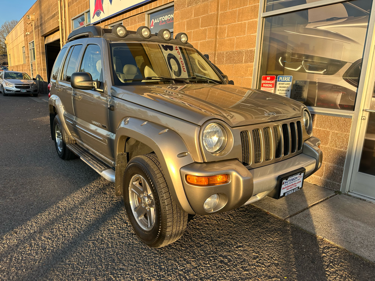 Jeep Liberty 4dr Renegade 4WD 2003
