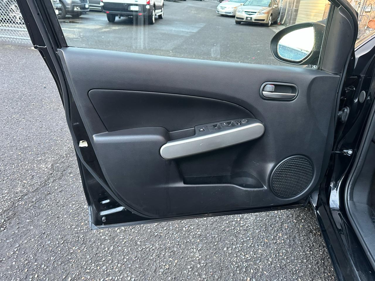 Mazda MAZDA2 4dr HB Man Sport 2012