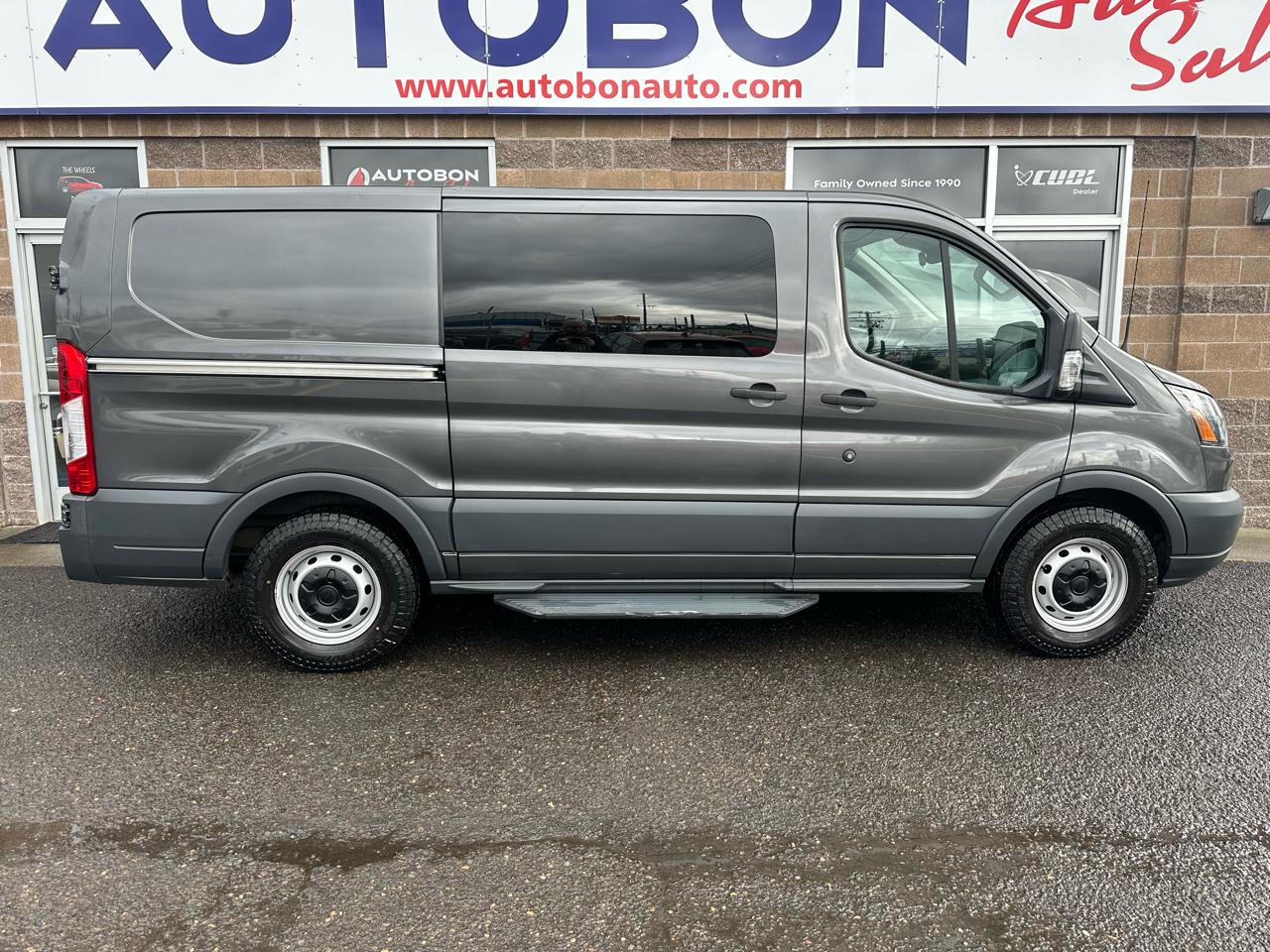 Ford Transit Van T-150 130" Low Rf 8600 GVWR Sliding RH Dr 2017