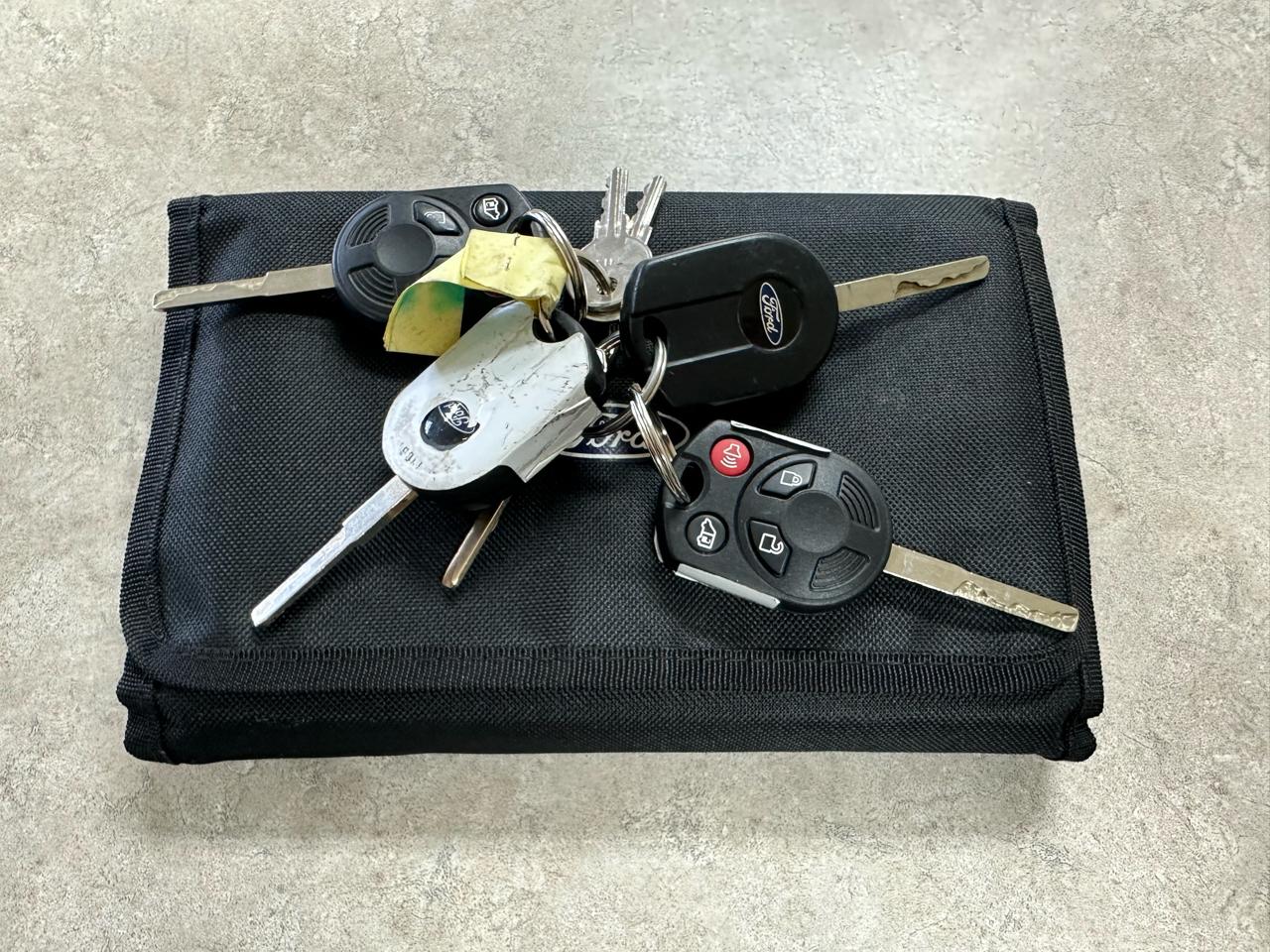 Ford Transit Van T-150 130" Low Rf 8600 GVWR Sliding RH Dr 2017