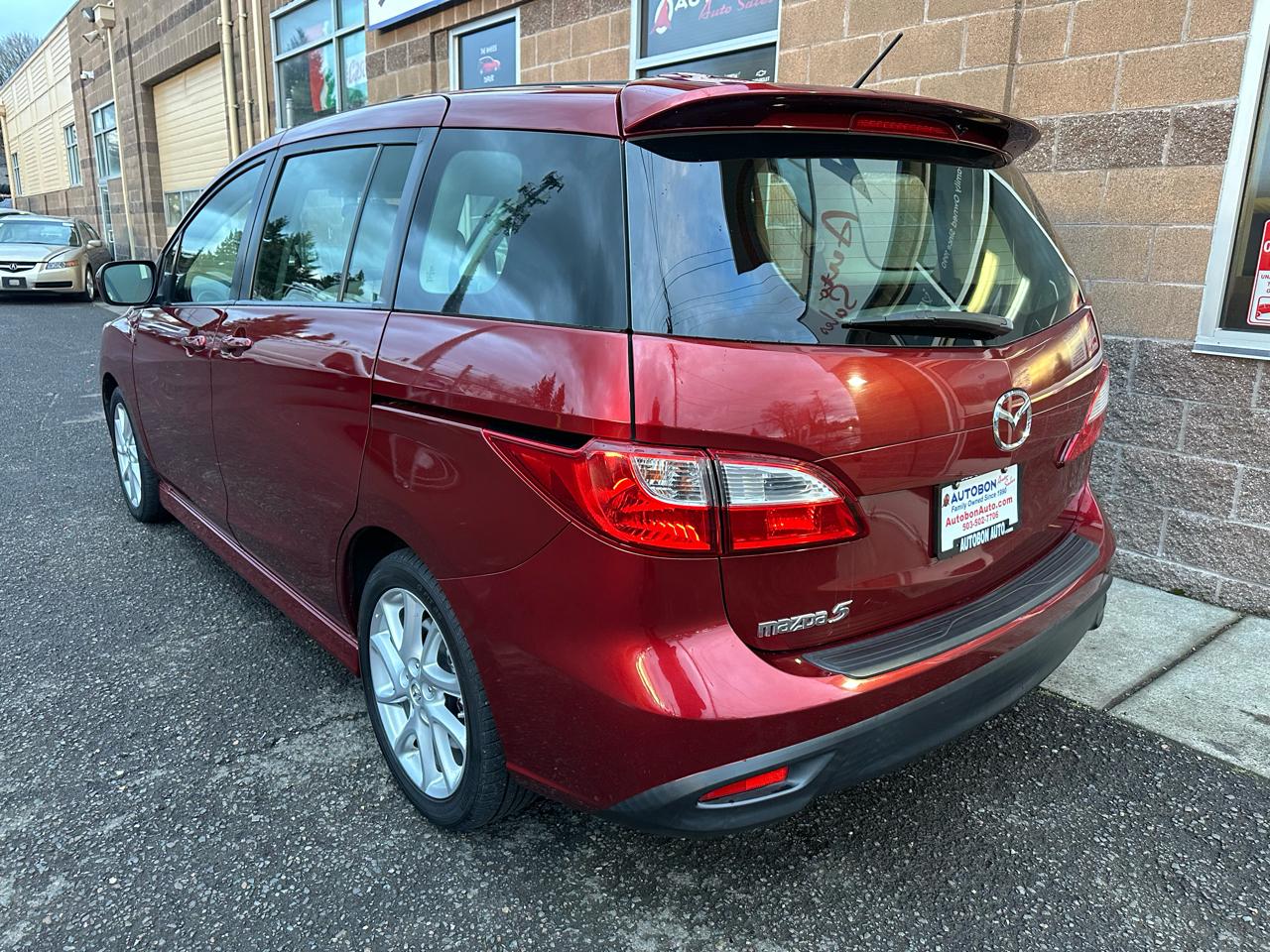 Mazda MAZDA5 4dr Wgn Auto Touring 2012