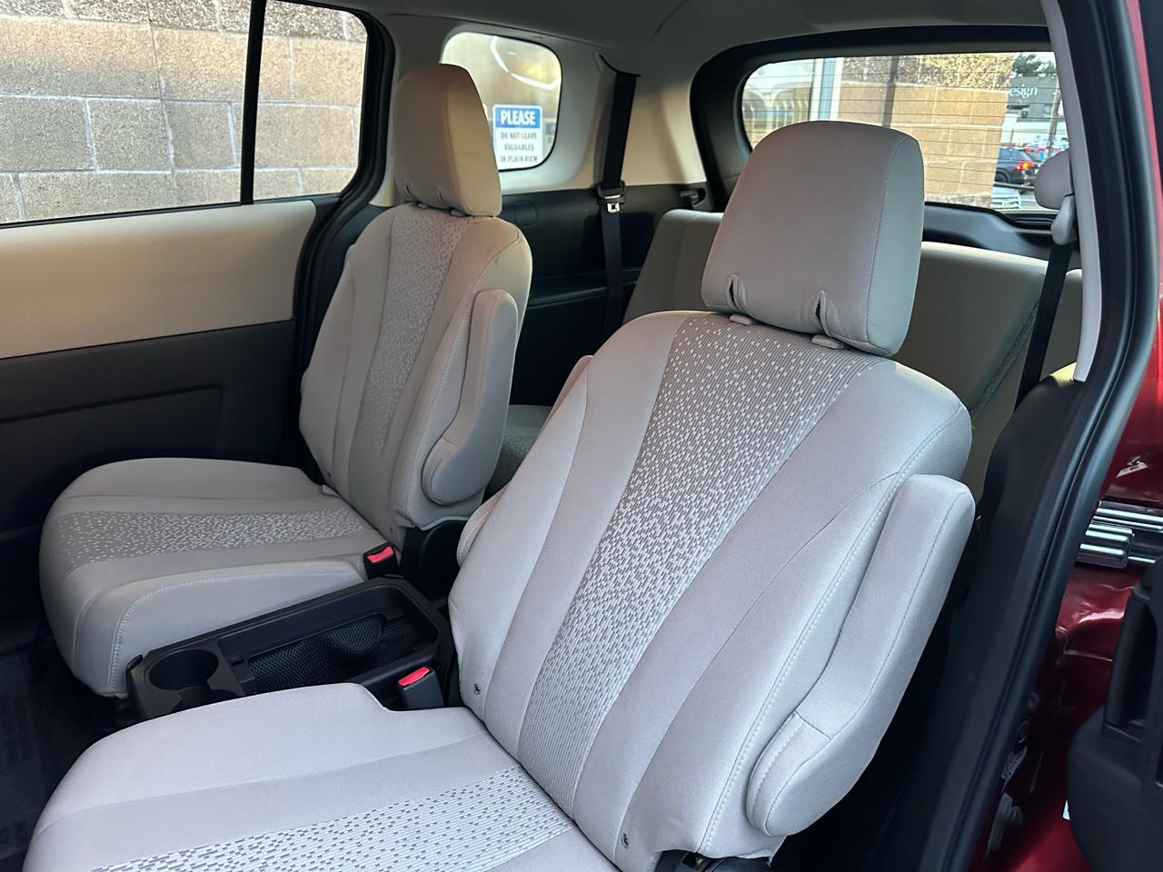 Mazda MAZDA5 4dr Wgn Auto Touring 2012