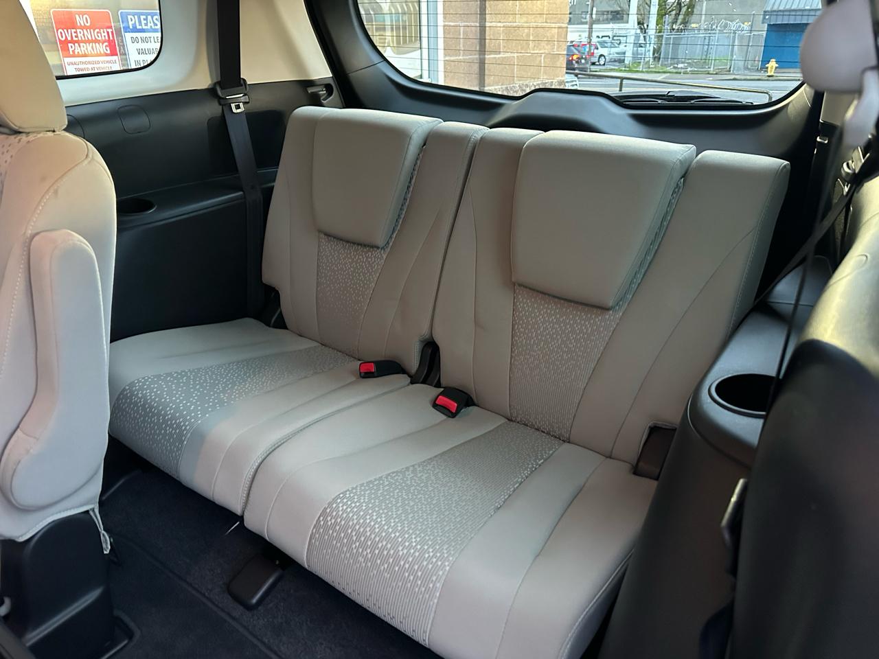 Mazda MAZDA5 4dr Wgn Auto Touring 2012